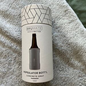 Hopsulator Bott’l in concrete gray. Never used and in original package.